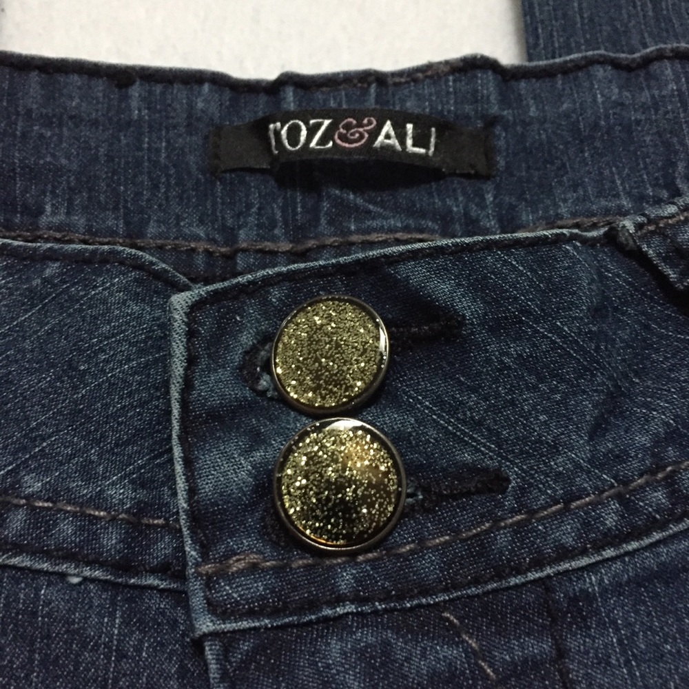 Roz & Ali Blue Jeans Women’s 8 - Picture 5 of 8
